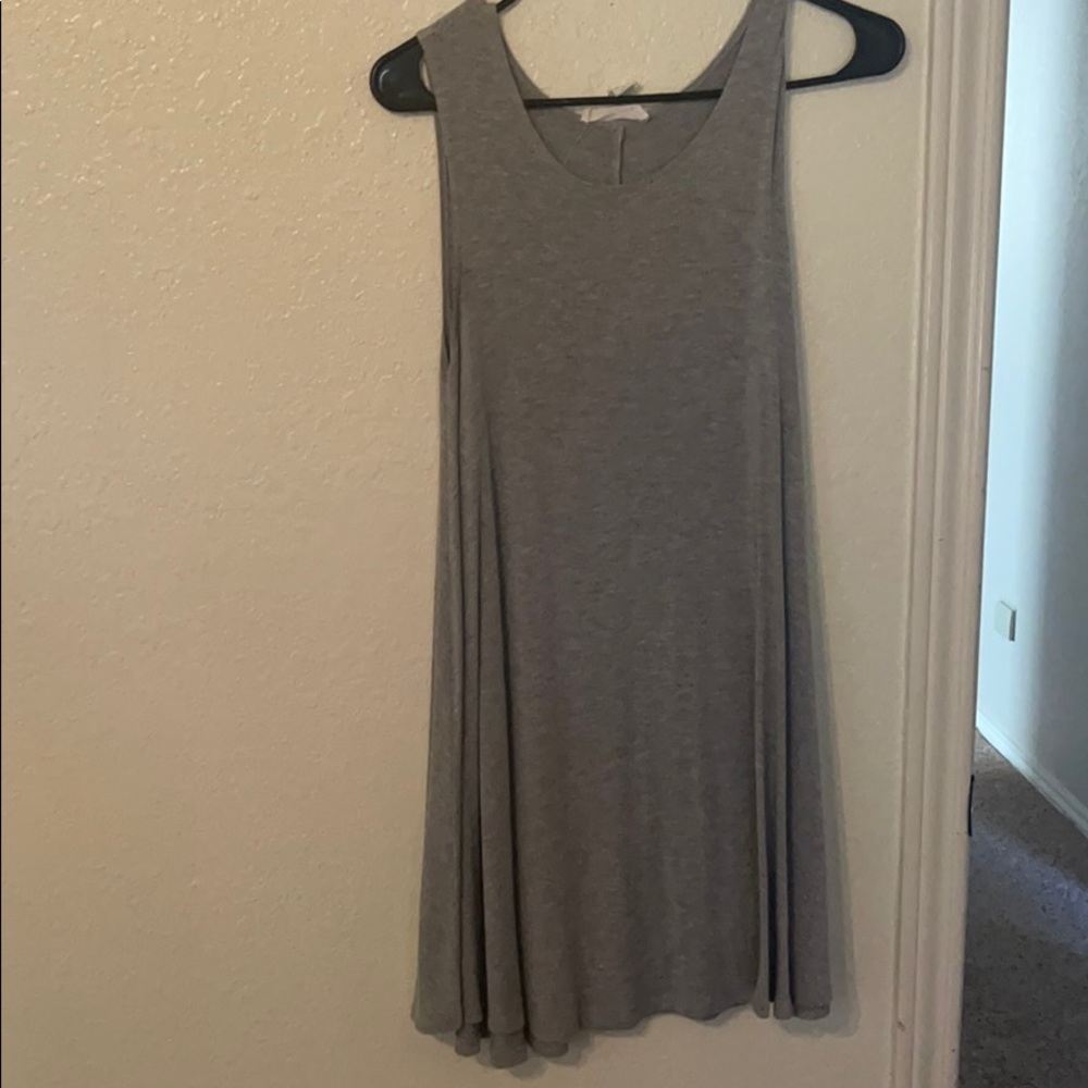 Gray T-shirt dress (small)